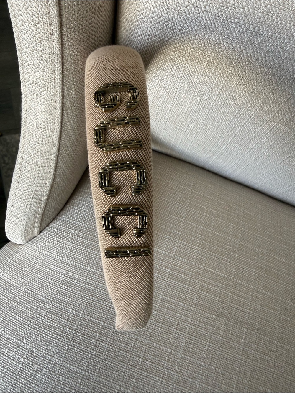 Custom Gucci Logo Padded Headband Beige Gold Statement Hair Accessory - Picture 5 of 6